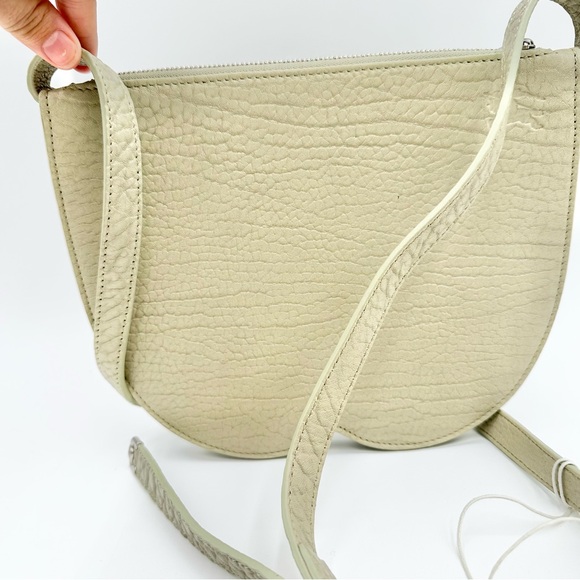 GIFTED Burberry Chess leather minibag - Picture 4 of 9